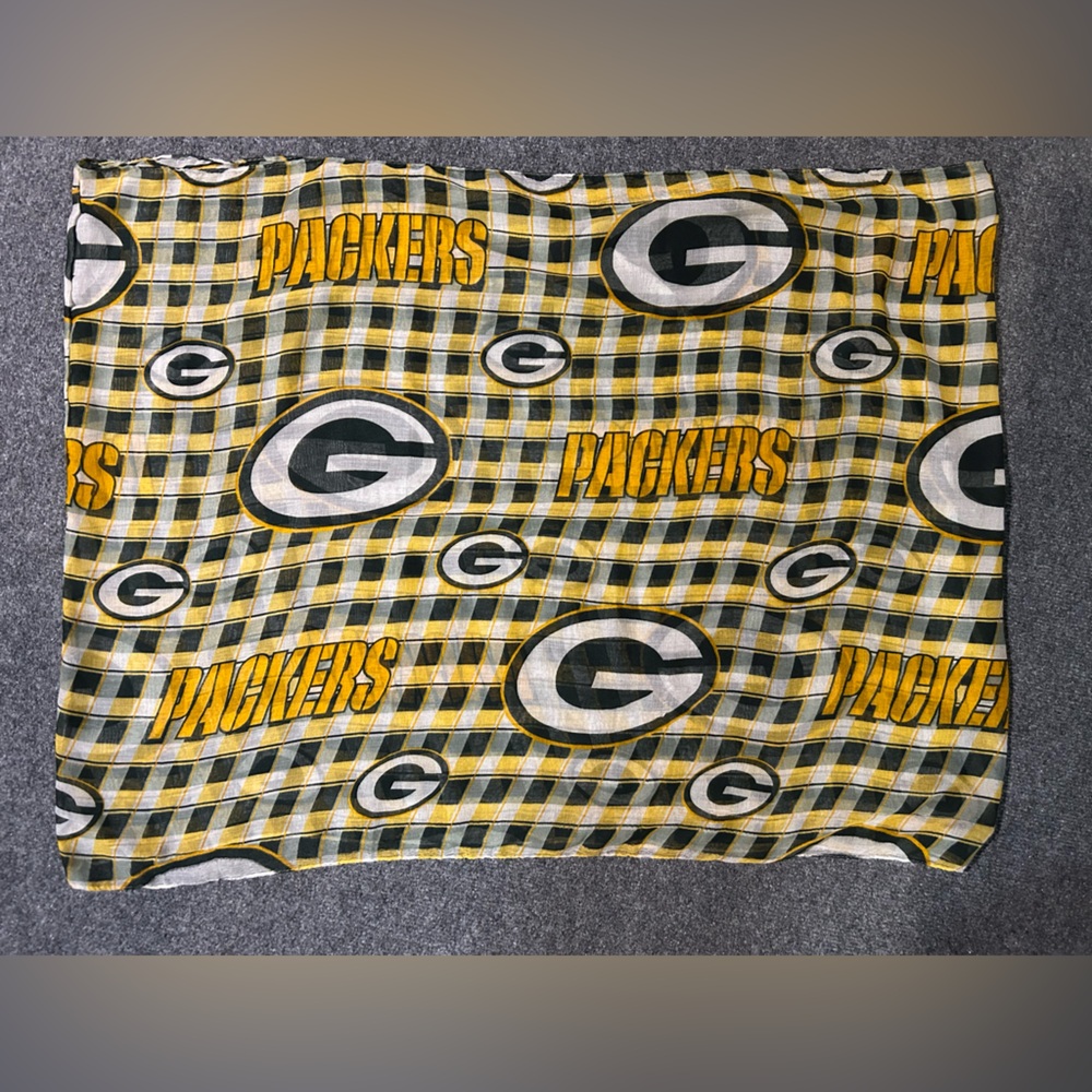 Green Bay Packers Plaid Infinity Scarf - Picture 2 of 2
